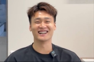 赵睿：好多老熟人都在北京男篮 非常开心 兄弟篮球 争取拿下冠军