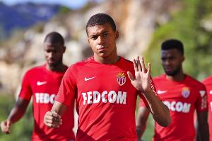 星空体育app-将战旧主，姆巴佩摩纳哥时光：单赛季46场28球，带队打破巴黎垄断