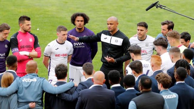 1717030395073090297.jpg 1717029721351.jpg