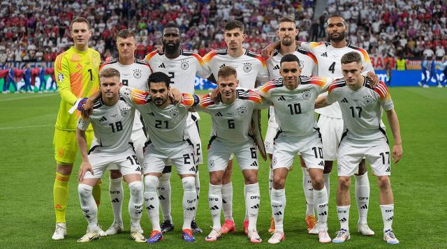 星空体育足球直播-这就是经典中锋的价值，德国像勒沃库森那样绝平！