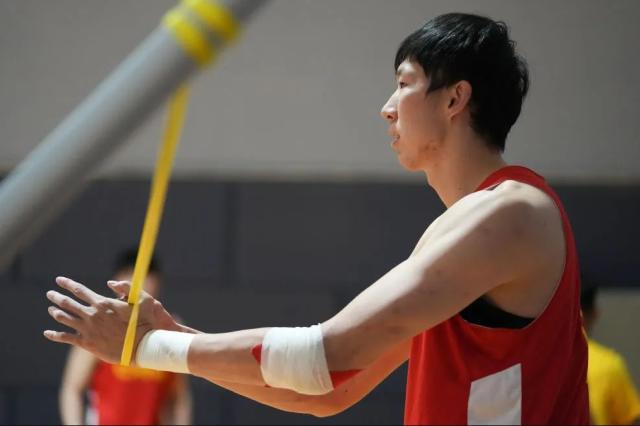 星空体育app-邵化谦：篮协处罚新疆队师出何名?