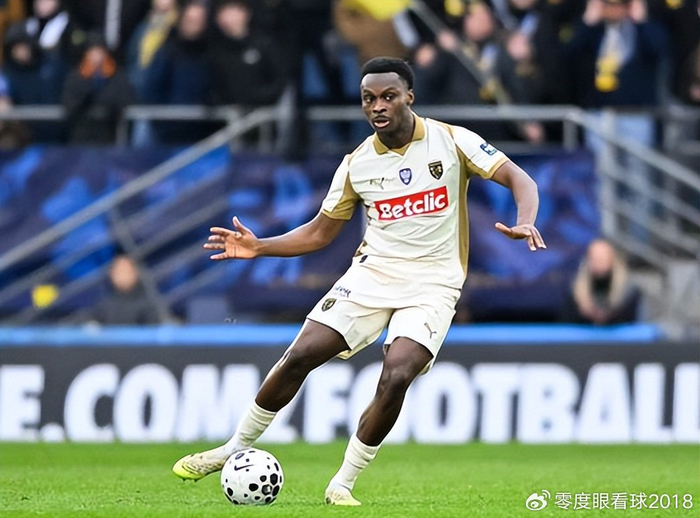 2球2助攻！21岁奥地利后防天才横空出世，身价暴涨6倍，4豪门疯抢|拜多|朗斯|欧洲|曼城|多特蒙德_新浪体育_新浪新闻