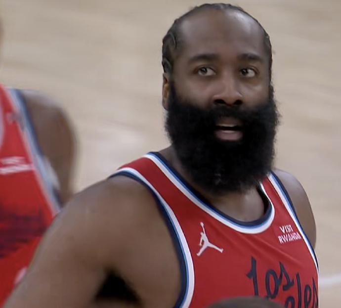 星空体育-大交易来袭！曝快船骑士讨论用哈登换加兰 火箭也有意换回登哥