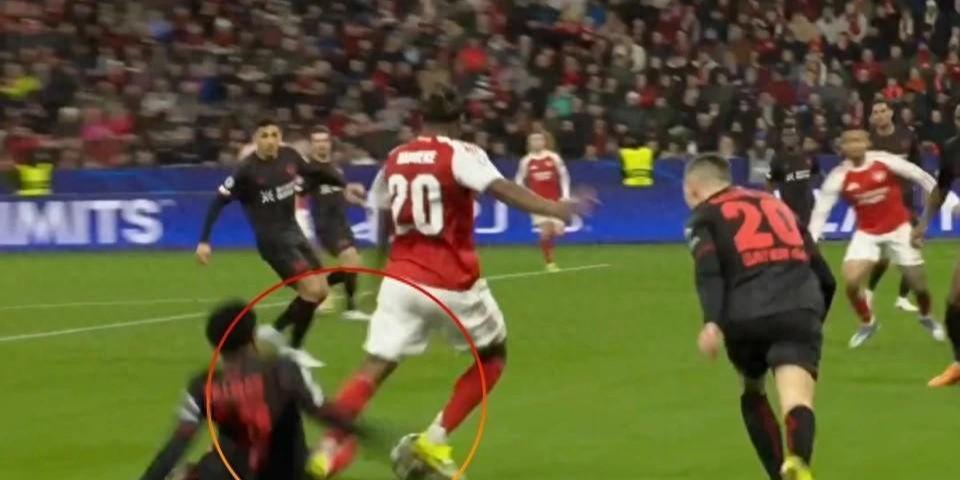 星空体育app-争议点球引爆怒火：阿森纳绝平，勒沃库森痛斥裁判“手软”