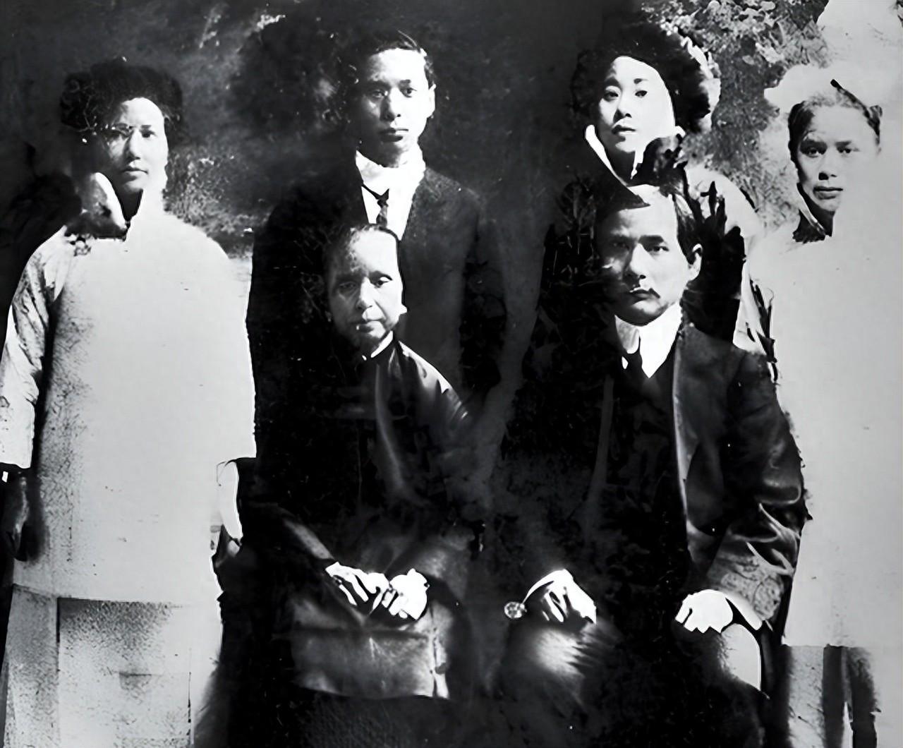 星空体育-1910年，孙中山原配和三个孩子合影，容貌憔悴，命运坎坷！